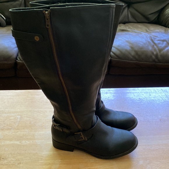 Extended Calf Boots - Picture 2 of 5